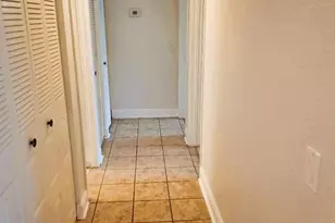 105 Lake Emerald Dr, Oakland Park, FL 33309 - Photo 18