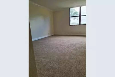 105 Lake Emerald Drive #201, Oakland Park, FL 33309 - Photo 24