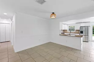 413 Philadelphia Dr, Jupiter, FL 33458 - Photo 12