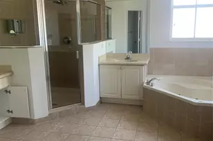 11159 NW 80th Ln, Doral, FL 33178 - Photo 8