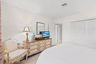 4747 S Lake Drive, Boynton Beach, FL 33436 - Photo 26