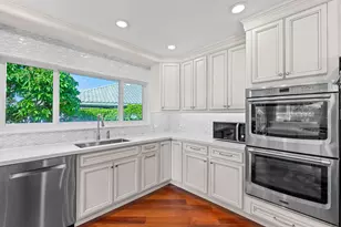 4747 S Lake Dr, Boynton Beach, FL 33436 - Photo 22