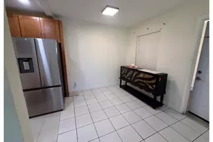 3071 NW 47th Terrace, Lauderdale Lakes, FL 33313 - Photo 6