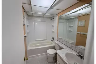 3071 NW 47th Terrace, Lauderdale Lakes, FL 33313 - Photo 10