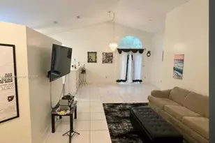 739 Holly St, North Lauderdale, FL 33068 - Photo 6