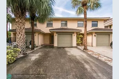 246 Avenue L, Delray Beach, FL 33483 - Photo 1