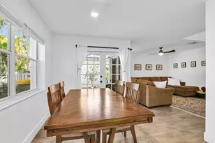 843 NW 98th Ave, Plantation, FL 33324 - Photo 12