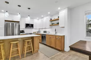 843 NW 98th Ave, Plantation, FL 33324 - Photo 8