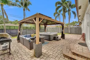 210 SE Park St, Dania Beach, FL 33004 - Photo 32