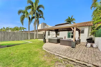 210 SE Park Street, Dania Beach, FL 33004 - Photo 34