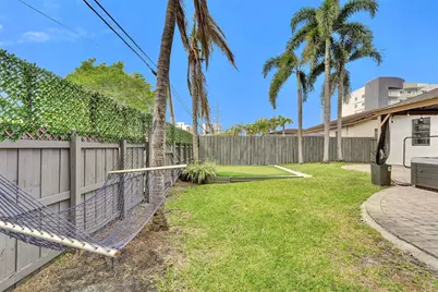 210 SE Park Street, Dania Beach, FL 33004 - Photo 34