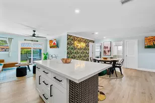 210 SE Park St, Dania Beach, FL 33004 - Photo 14