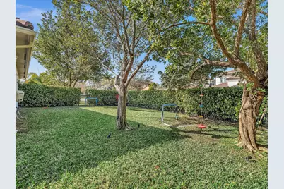 11715 NW 82nd Court, Parkland, FL 33076 - Photo 4