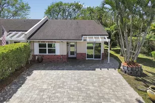 1070 NW 53rd St, Lighthouse Point, FL 33064 - Photo 18