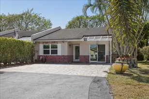 1070 NW 53rd St, Lighthouse Point, FL 33064 - Photo 16