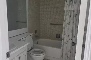 72 Ashby B, Deerfield Beach, FL 33442 - Photo 20