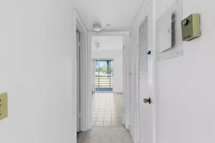 72 Ashby B, Deerfield Beach, FL 33442 - Photo 16