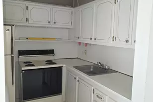 72 Ashby B, Deerfield Beach, FL 33442 - Photo 14