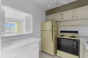 72 Ashby B, Deerfield Beach, FL 33442 - Photo 14