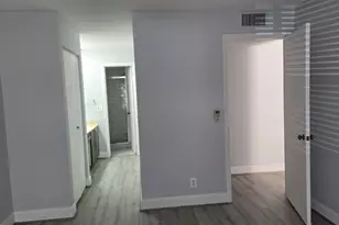 2051 SW 15th St, Deerfield Beach, FL 33442 - Photo 10