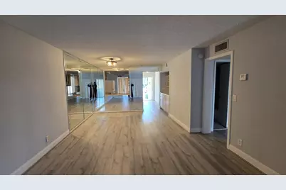 2051 SW 15th Street #211, Deerfield Beach, FL 33442 - Photo 6