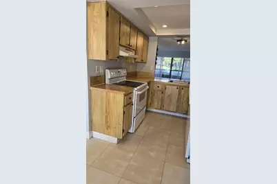 2051 SW 15th Street #211, Deerfield Beach, FL 33442 - Photo 6