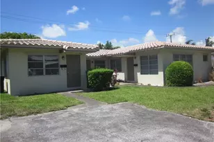 2120 NE 56th St, Fort Lauderdale, FL 33308 - Photo 2