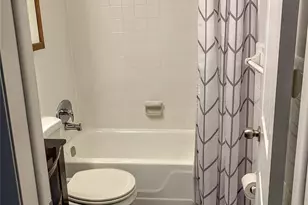 1400 NE 57th St, Fort Lauderdale, FL 33334 - Photo 12