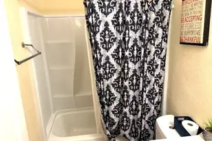 3433 NW 44th St, Lauderdale Lakes, FL 33309 - Photo 26