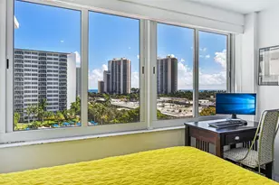 3233 NE 34th St, Fort Lauderdale, FL 33308 - Photo 18