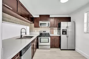 7175 Orange Dr, Davie, FL 33314 - Photo 4