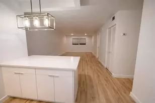 5525 SW 41st St, Pembroke Pines, FL 33023 - Photo 4