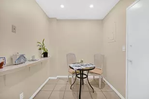 4400 Hillcrest Dr, Hollywood, FL 33021 - Photo 36