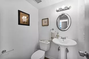 4400 Hillcrest Dr, Hollywood, FL 33021 - Photo 32