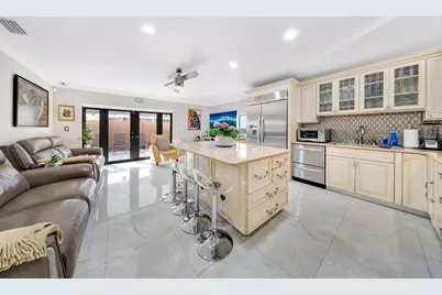 1170 SW 85th Court, Miami, FL 33144 - Photo 14