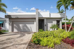 1113 NE 11th Ave, Fort Lauderdale, FL 33304 - Photo 2