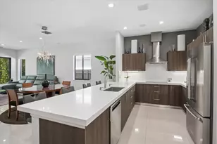 1113 NE 11th Ave, Fort Lauderdale, FL 33304 - Photo 6