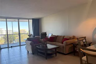 2940 N Course Dr, Pompano Beach, FL 33069 - Photo 14