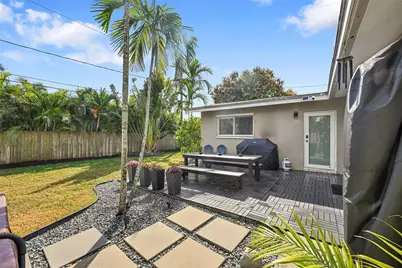 818 NE 18th Street, Fort Lauderdale, FL 33305 - Photo 26