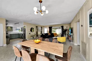 818 NE 18th St, Fort Lauderdale, FL 33305 - Photo 8