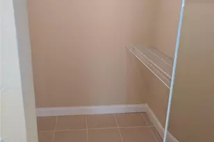 1250 NE 125th St, Miami, FL 33161 - Photo 8