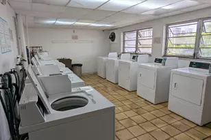 1250 NE 125th St, North Miami, FL 33161 - Photo 34