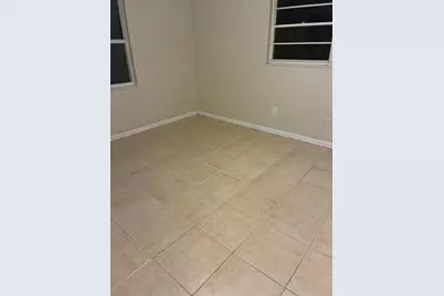 332 SE Majestic Terrace, Port Saint Lucie, FL 34983 - Photo 4