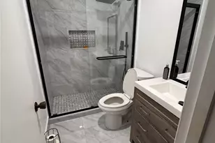 375 SW 56th Ave, Margate, FL 33068 - Photo 6