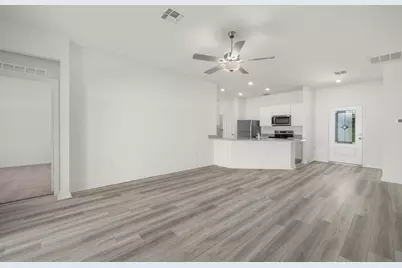 5019 Sunset Boulevard, Fort Pierce, FL 34982 - Photo 6