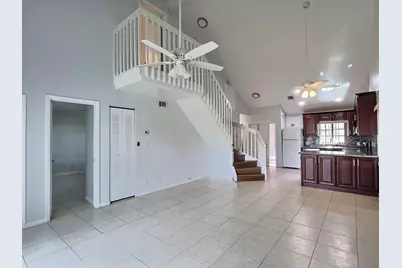 2652 Riverside Drive, Coral Springs, FL 33065 - Photo 6