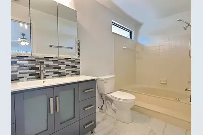 2652 Riverside Drive, Coral Springs, FL 33065 - Photo 18