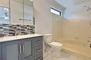 2652 Riverside Dr, Coral Springs, FL 33065 - Photo 18