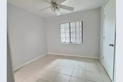 2652 Riverside Drive, Coral Springs, FL 33065 - Photo 14