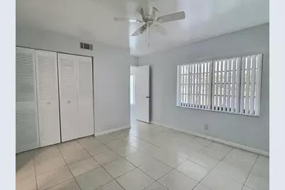 2652 Riverside Drive, Coral Springs, FL 33065 - Photo 8